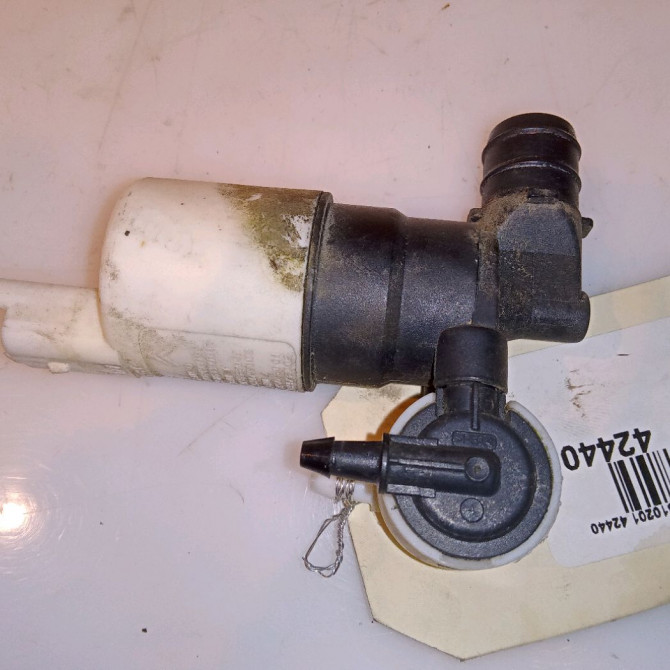 Pompe lave-glace avant occasion CITROEN C4 II Phase 1 10-2010->01-2015 1.6 e-HDi 110ch 643492 2