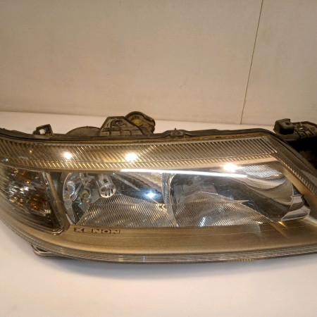 Phare droit occasion RENAULT LAGUNA II Phase 1 ESTATE 11-2000->03-2005 1.9 DCI 120ch 7701474501
