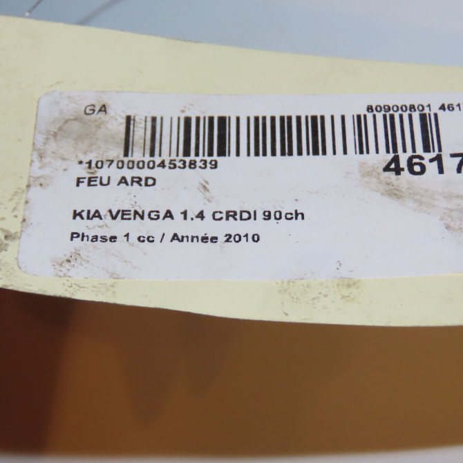 Feu arrière droit occasion KIA VENGA Phase 1 01-2010->12-2015 1.4 CRDI 90ch 924021P000 3