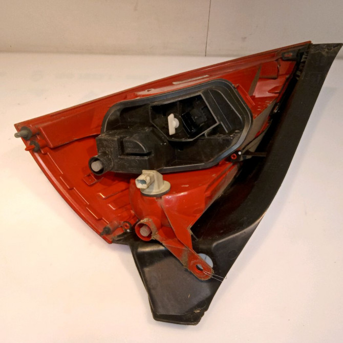 Feu arrière gauche occasion RENAULT MEGANE II Phase 2 01-2006->06-2009 1.5 DCI 85ch 8200413214 2