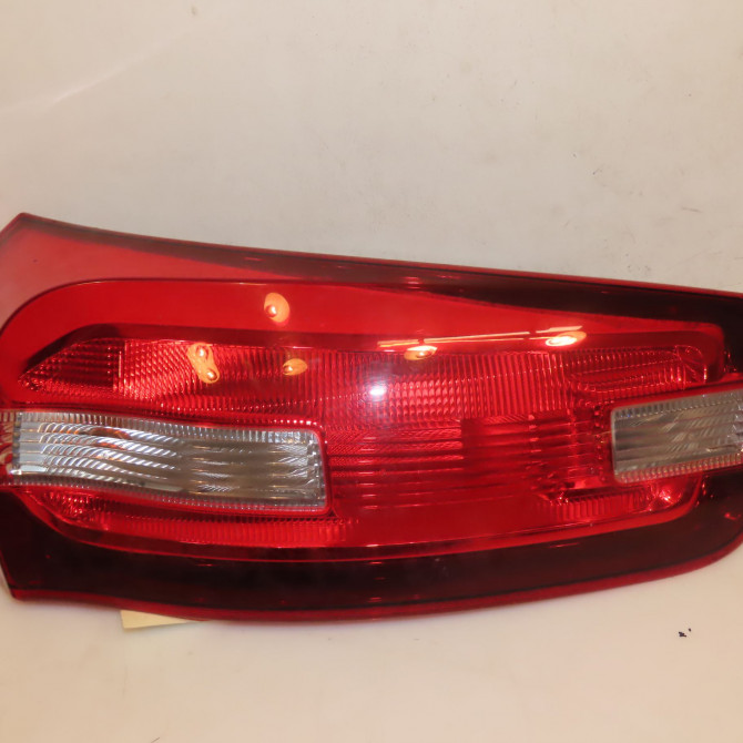 Feu arrière gauche occasion CITROEN C4 PICASSO II Phase 1 04-2013->... 1.6 e-HDi 8v 115ch 1