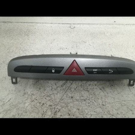 Bouton de warning occasion PEUGEOT 308 I Phase 1 09-2007->03-2011 2.0 HDI 16v 136ch