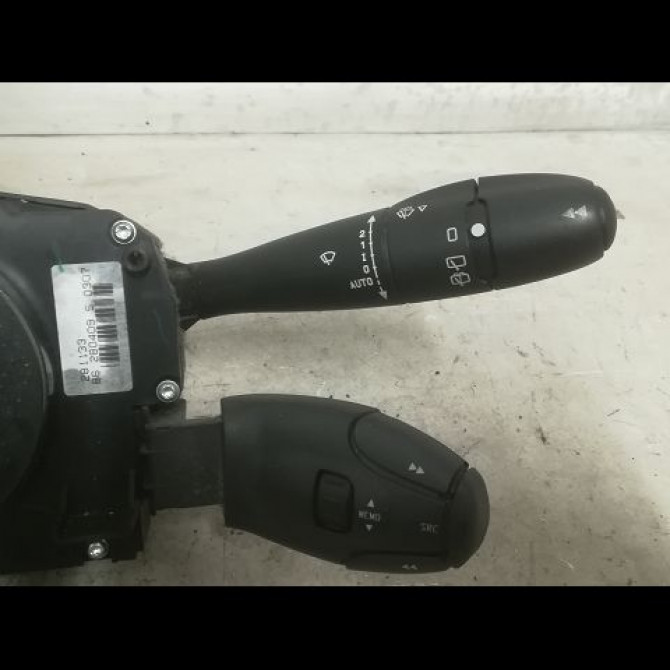 Bloc commodos occasion PEUGEOT 207 Phase 1 04-2006->06-2013 1.4 HDI 70ch 6242SJ 2