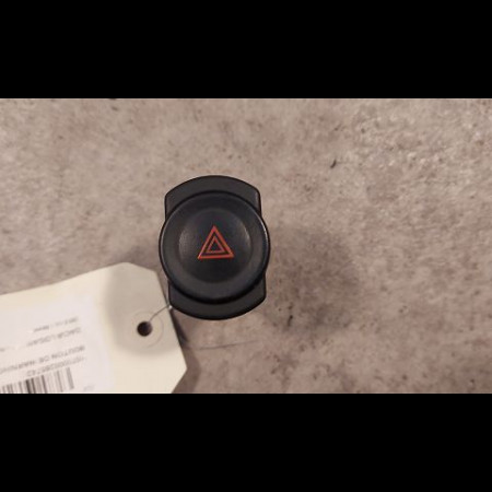Bouton de warning occasion DACIA LOGAN I Phase 2 07-2008->12-2012 252905315R
