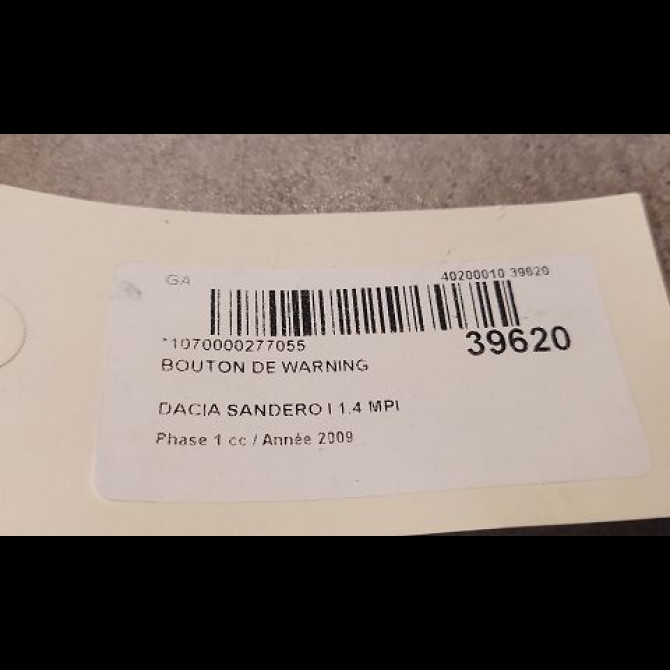 Bouton de warning occasion DACIA SANDERO I Phase 1 06-2008->10-2012 1.4 MPI 75ch 252905315R 3