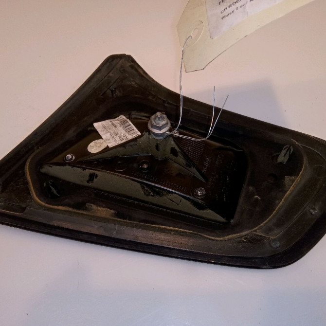 Feu arrière interieur gauche occasion CITROEN C3 II Phase 2 03-2013->12-2016 1.6 HDI 75ch 9803934380 2