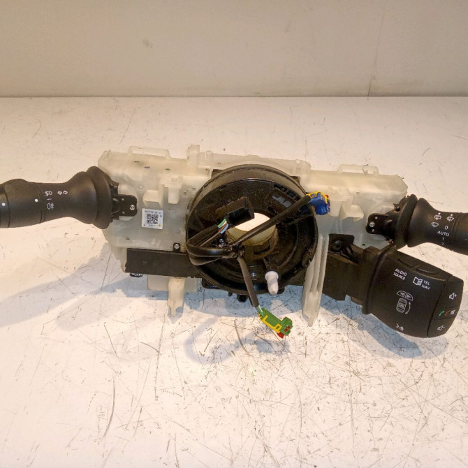 Bloc commodos occasion RENAULT LAGUNA III Phase 1 10-2007->10-2010 1