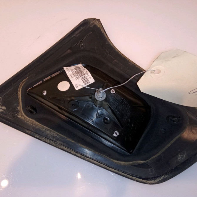 Feu arrière interieur gauche occasion CITROEN C3 II Phase 2 03-2013->12-2016 1.2i 82ch 9803934380 2