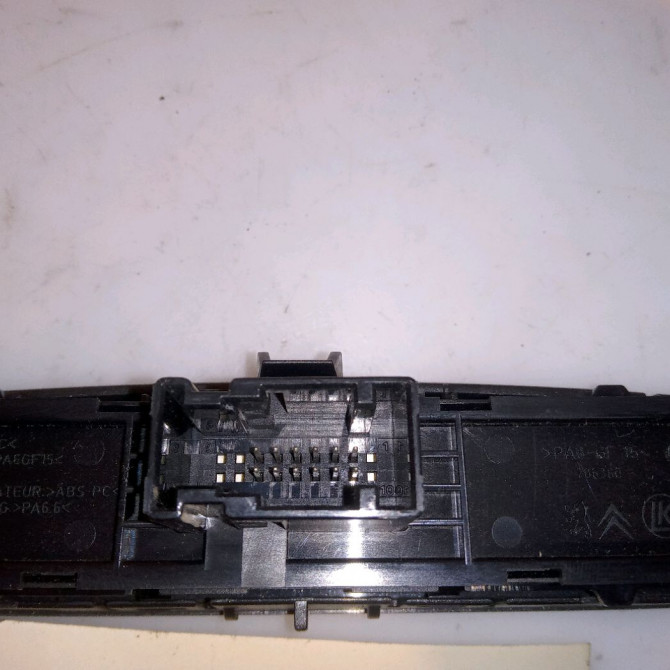 Bouton de warning occasion PEUGEOT 308 I Phase 1 09-2007->03-2011 2.0 HDI 16v 136ch 3