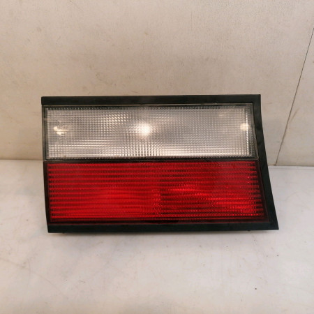 Feu arrière interieur gauche occasion CITROEN XANTIA Phase 2 BREAK 12-1997->06-2001 6350K1