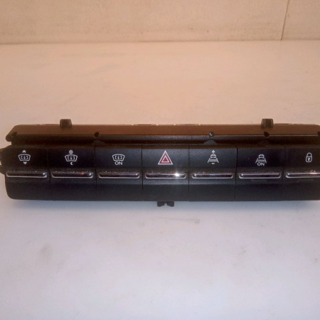 Bouton de warning occasion PEUGEOT 5008 I phase 2 09-2013->... 1.6 HDI 120ch