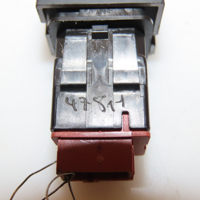 Bouton de warning occasion CITROEN C4 PICASSO II Phase 1 04-2013->... 1.6 e-HDi 8v 115ch 2