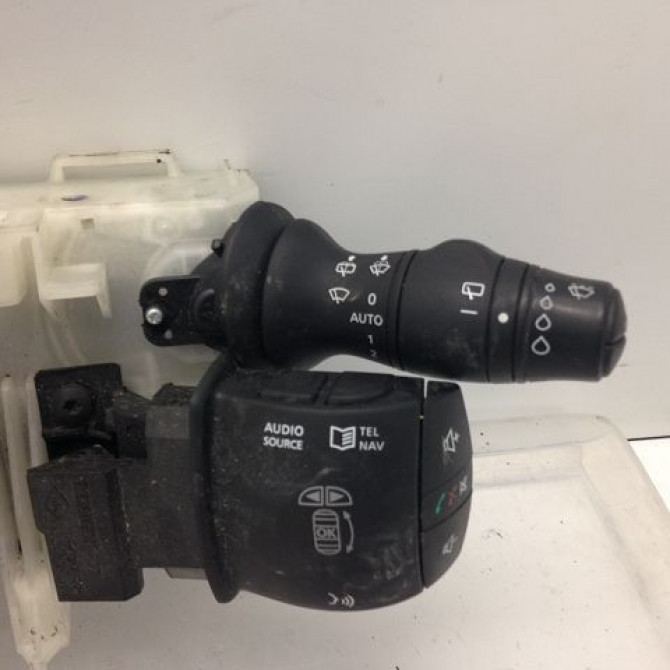 Bloc commodos occasion RENAULT LAGUNA III Phase 1 10-2007->10-2010 2