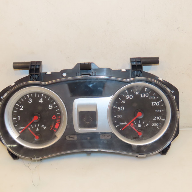 Compteur occasion RENAULT CLIO III phase 2 ESTATE 03-2009->12-2014 1.2i 75ch 8201060305 1