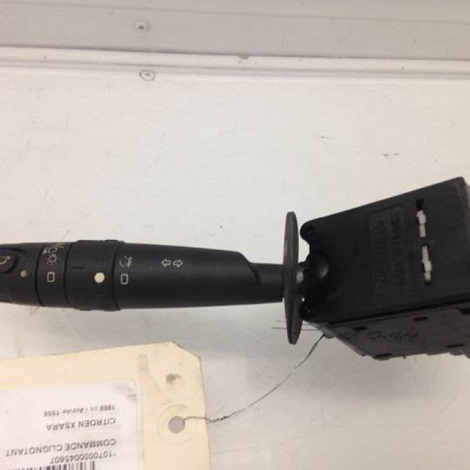 Commande clignotant occasion CITROEN XSARA Phase 1 02-1998->09-2000 1.9 D 625372 1