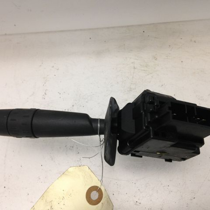 Commande essuie glace occasion CITROEN XSARA Phase 2 09-2000->12-2005 2.0 HDi 90ch 6239A7 3