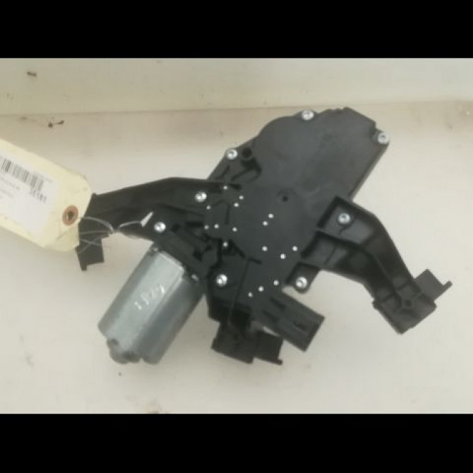 Moteur essuie-glace arrière occasion PEUGEOT 207 Phase 1 04-2006->06-2013 1.4 HDI 70ch 6405AN 2