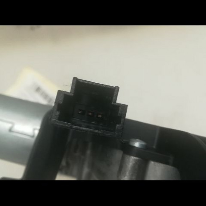 Moteur essuie-glace arrière occasion PEUGEOT 207 Phase 1 04-2006->06-2013 1.4 HDI 70ch 6405AN 3