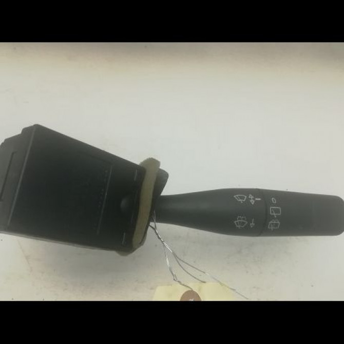 Commande essuie glace occasion PEUGEOT 106 Phase 2 04-1996->09-2003 1.1i 60ch 6239G6 1