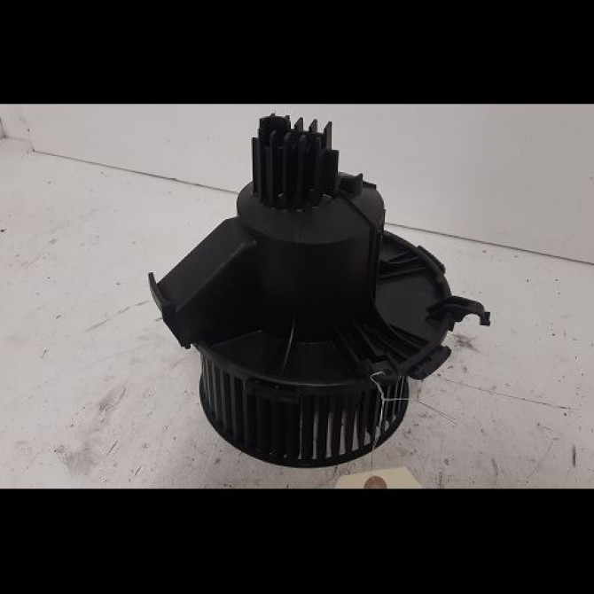 Ventilateur de chauffage occasion OPEL ZAFIRA II Phase 2 01-2008->12-2014 1.7 CDTI 125ch 13214734 1