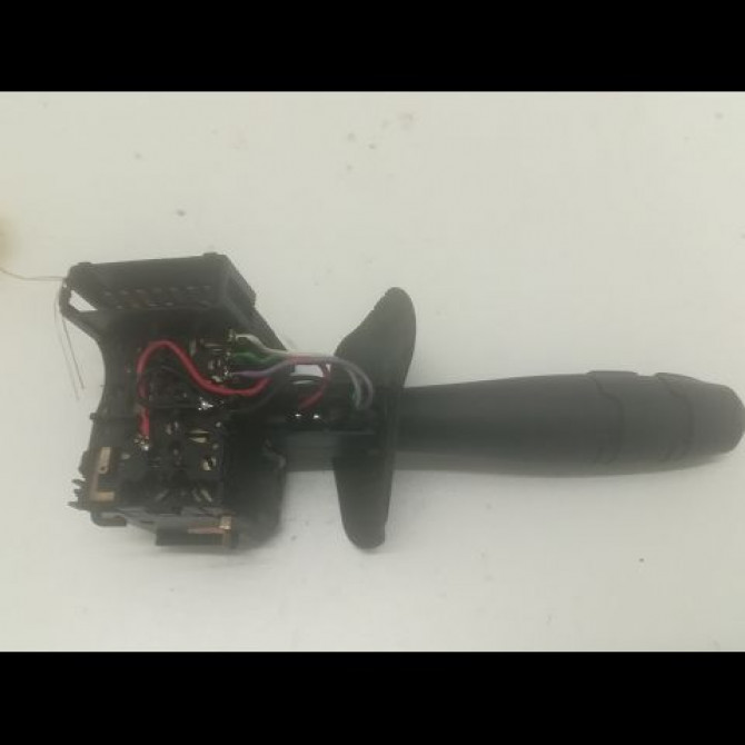 Commande clignotant occasion RENAULT CLIO II Phase 1 03-1998->06-2001 1.2 7701064226 2