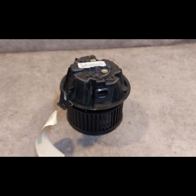 Ventilateur de chauffage occasion RENAULT MODUS Phase 1 09-2004->12-2007 1.5 DCI 65ch 7701209802 1