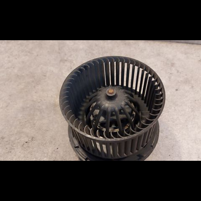 Ventilateur de chauffage occasion RENAULT MODUS Phase 1 09-2004->12-2007 1.5 DCI 65ch 7701209802 2