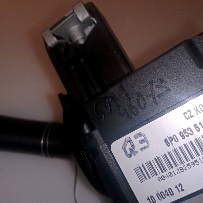 Commande essuie glace occasion AUDI A3 II Phase 2 06-2008->07-2012 8P0953519E9B9 4