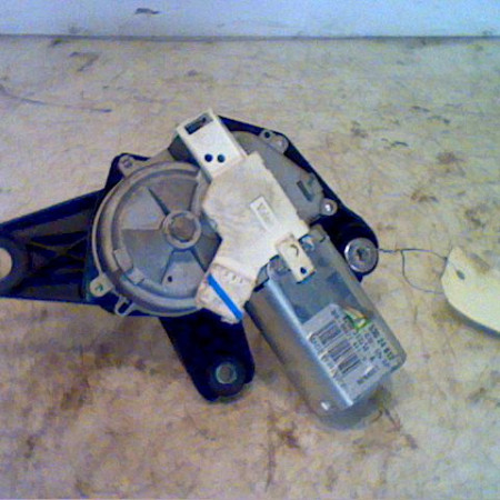 Moteur essuie-glace arrière occasion RENAULT MODUS Phase 1 09-2004->12-2007 8200313354