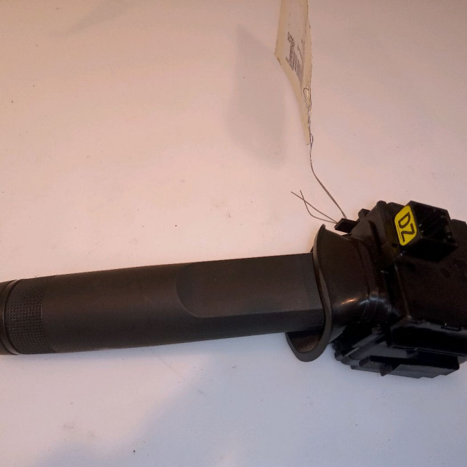 Commande essuie glace occasion OPEL ASTRA IV 20964885 2