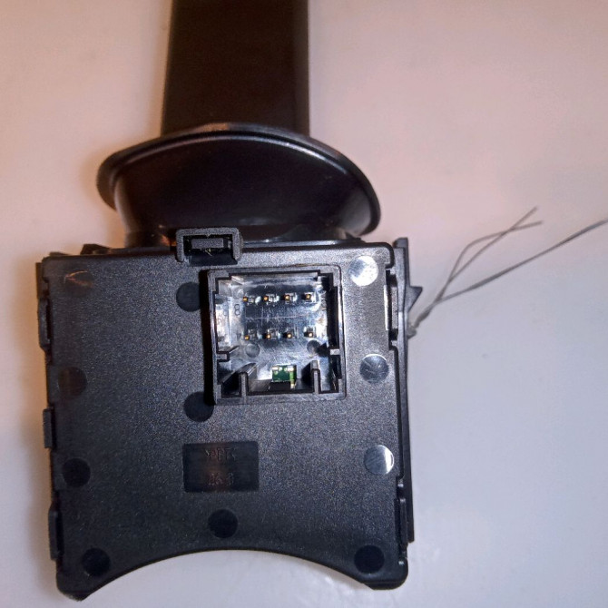 Commande essuie glace occasion OPEL ASTRA IV 20964885 3