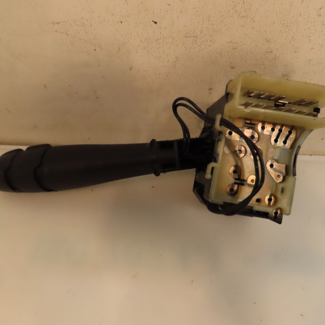 Commande essuie glace occasion RENAULT LAGUNA I Phase 1 01-1994->04-1998 1.8 7701038419 2