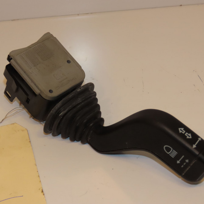 Commande clignotant occasion SUZUKI IGNIS II Phase 1 09-2003->09-2009 1.5i 100ch 3721086G10 1