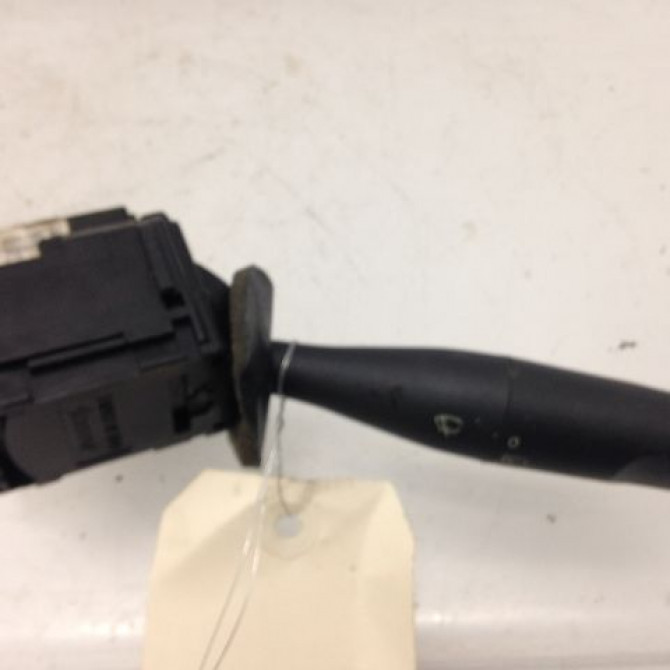 Commande essuie glace occasion PEUGEOT PARTNER I Phase 1 01-1997->12-2002 6239G6 2