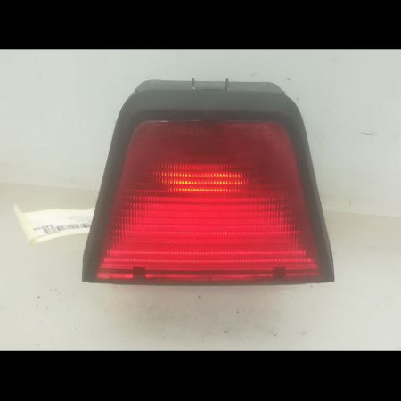 Feux stop supplementaire occasion DACIA LOGAN I Phase 1 06-2005->06-2008 1.4 MPI 6001546796