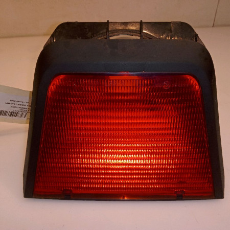 Feux stop supplementaire occasion DACIA LOGAN I Phase 1 06-2005->06-2008 1.4 MPI 6001546796
