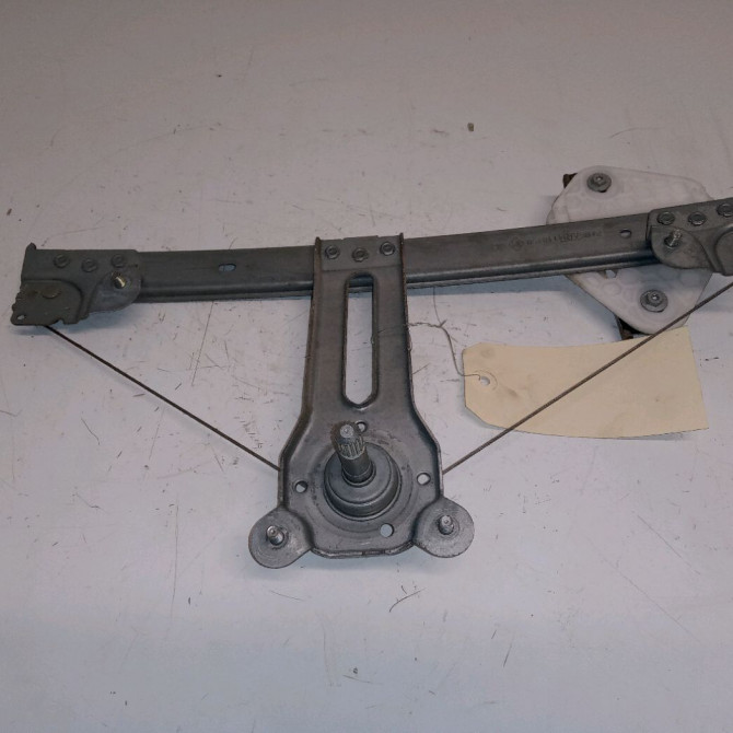 Mecanisme leve-glace arrière gauche occasion DACIA LOGAN I Phase 2 07-2008->12-2012 1.5 DCI 70ch 8200783890 2