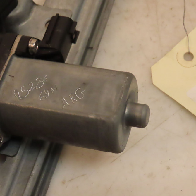 Mecanisme+moteur leve-glace arg occasion DACIA LODGY Phase 1 01-2012->... 1.2 TCE 115ch 827217782R 3