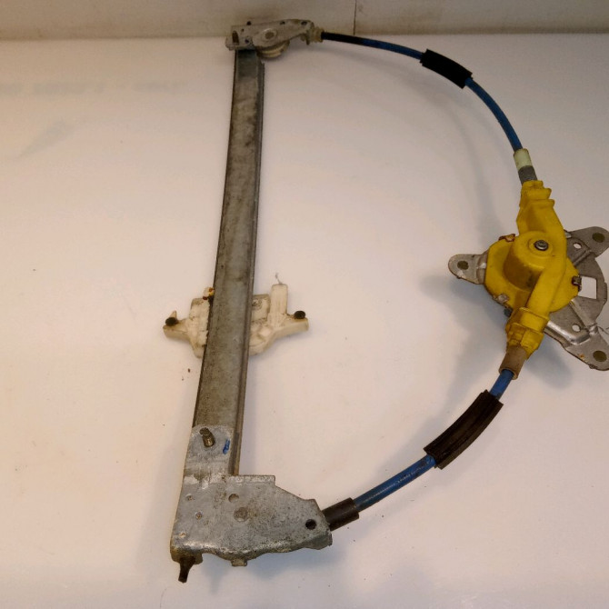 Mecanisme leve-glace arrière gauche occasion PEUGEOT 406 Phase 2 04-1999->04-2004 1.8i 16v 112ch 922336 2