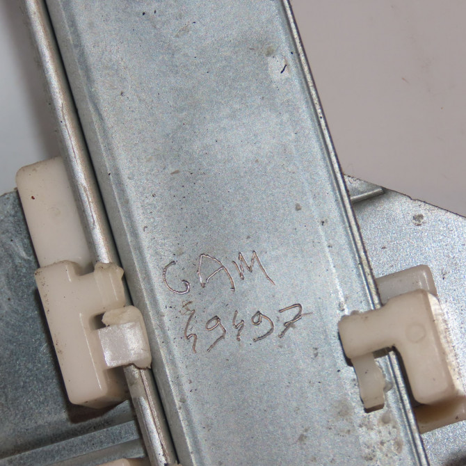 Mecanisme leve-glace arrière gauche occasion KIA RIO III Phase 1 06-2011->... 1.2i 85ch 834011W000 2