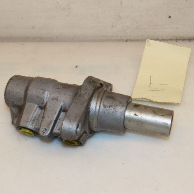 Maitre cylindre occasion  1607249280 1