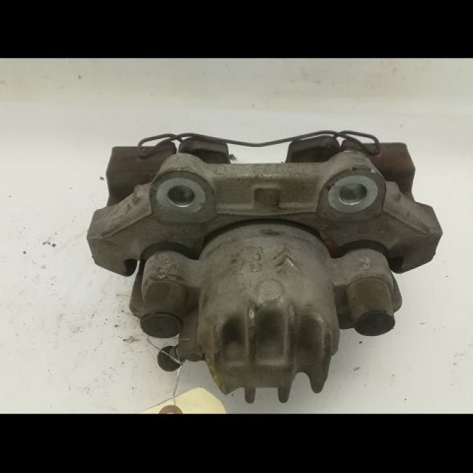 Etrier de frein avant droit occasion PEUGEOT RCZ Phase 1 01-2010->12-2012 4400X2 2