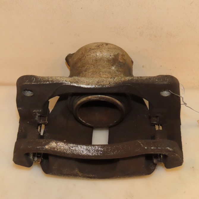 Etrier de frein avant gauche occasion SUZUKI SX4 I Phase 1 04-2006->03-2014 1.6 DDIS 90ch 5512079J10 1