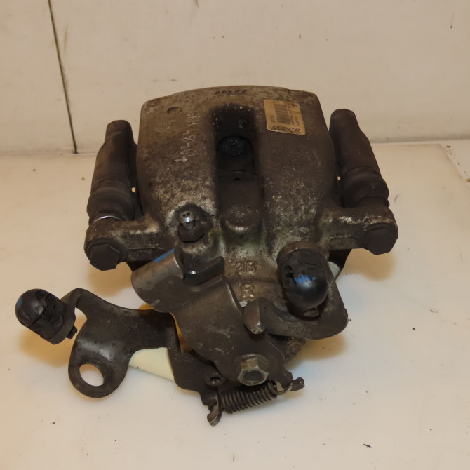 Etrier de frein arrière droit occasion  4401Q3 1