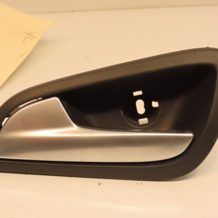 Poignee int porte avg occasion FORD CMAX II Phase 1 09-2010->09-2015 1.6 TDCI 115ch 1755051