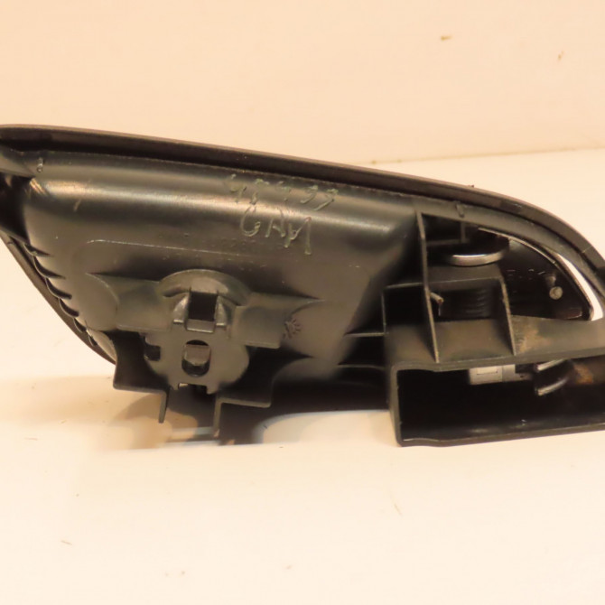 Poignee int porte avg occasion FORD CMAX II Phase 1 09-2010->09-2015 1.6 TDCI 115ch 1755051 2