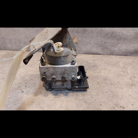 Unité hydraulique ABS occasion RENAULT KANGOO I Phase 2 03-2003->06-2010 1.6i 16v 95ch 7701070807