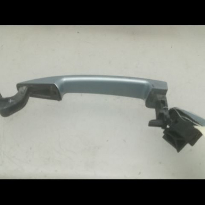 Poignee ext porte ard occasion PEUGEOT 407 Phase 1 04-2004->07-2008 2.0 HDI 16v 136ch 9101ER 2