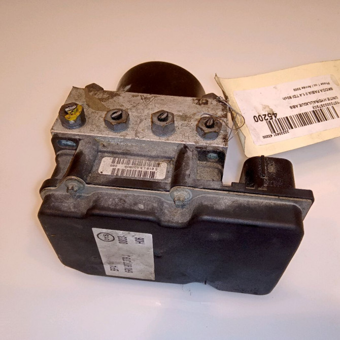 Unité hydraulique ABS occasion SKODA FABIA II Phase 1 05-2007->03-2010 1.4 TDI 80ch 6R0614117G 1