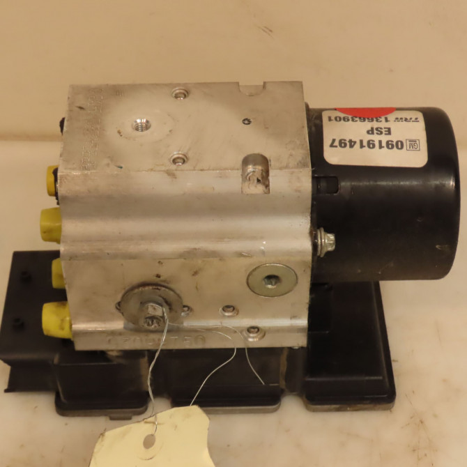 Unité hydraulique ABS occasion OPEL VECTRA III Phase 1 06-2002->10-2005 2.2 DTI 16v 125ch 93170629 1